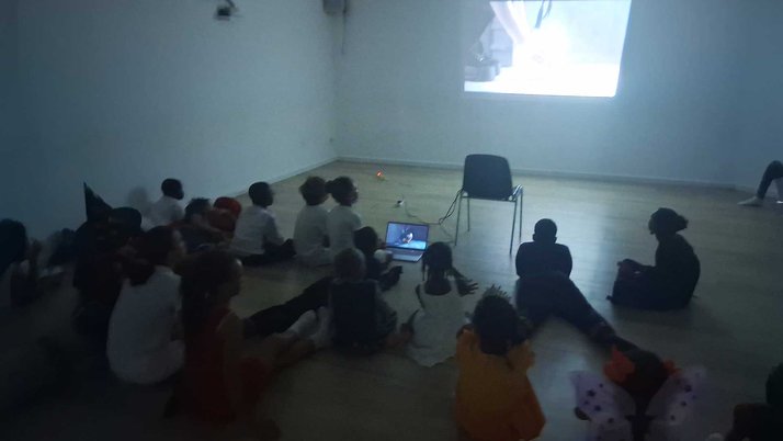 Séance cinéma à l'école ASA Guadeloupe